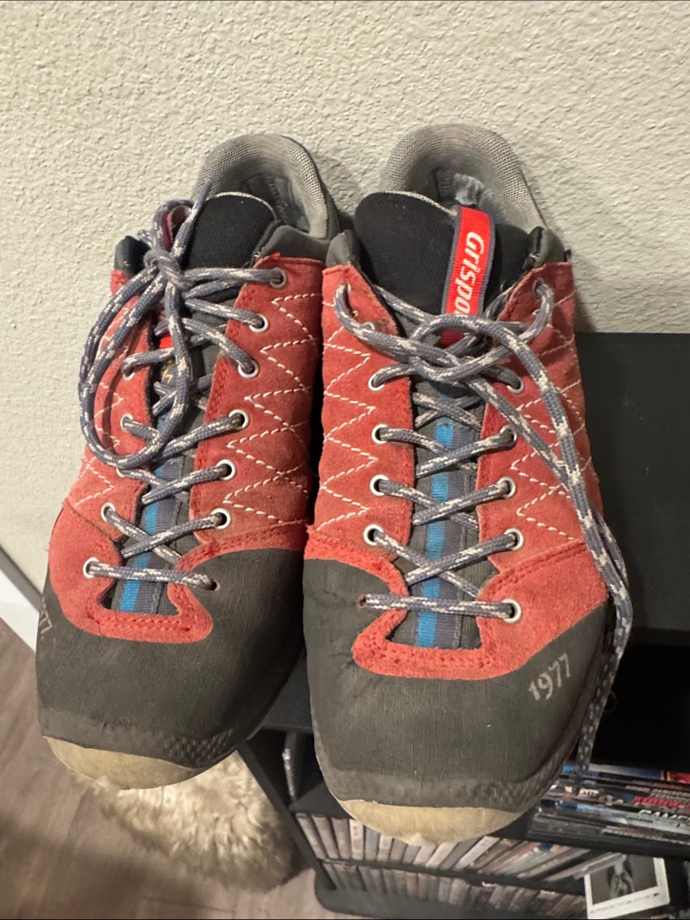 UNISEX Red and Gray Suede Lace-Up Hiking Shoes